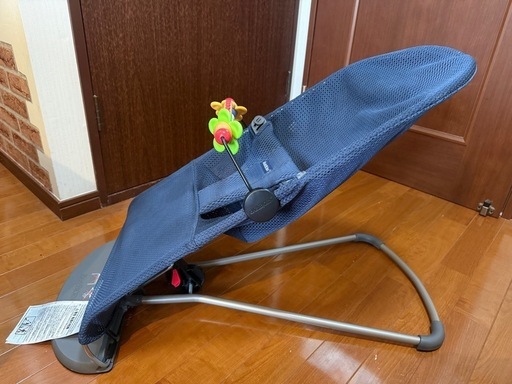 BABYBJÖRN バウンサー ブリスエアーメッシュ おもちゃ付き