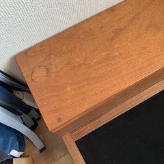 マスターウォール　クイーンズソファ