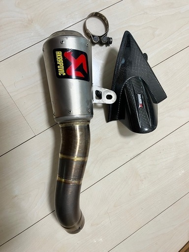 AKRAPOVIC マフラーyzfr25、yzfr3