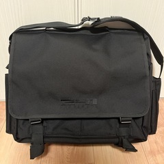 241 パッセンジャーシートバッグ 241 TWO FOR ONE AREA241 PASSENGER SEAT BAG（BLAC