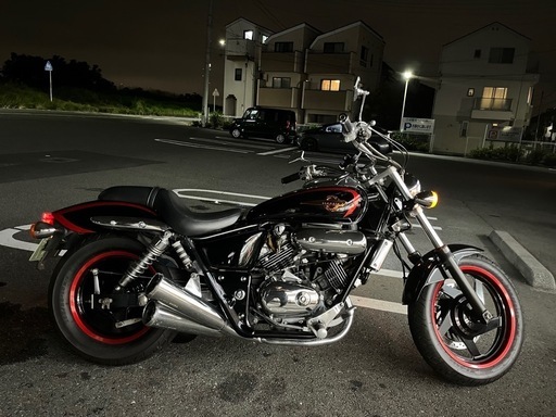 マグナ250