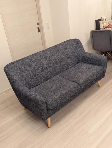 定価66000円のオシャレソファ