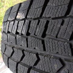 ダンロップスタッドレスタイヤ4本175/65R15