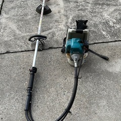 マキタ　背負式刈払機　MEM264R 動作確認済 マキタ 背負式刈払機 MEM264R 動作確認済