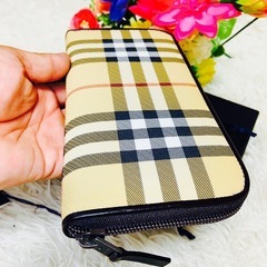 未使用○BURBERRY○バーバリー○長財布○ノバチェック○ラウンド 