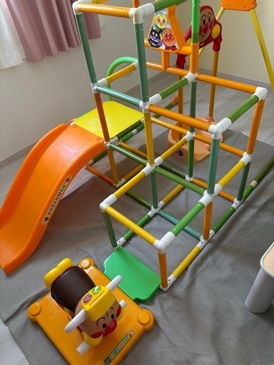 アンパンマン　ジャングルジム　おしゃべりロッキングアンパンマン