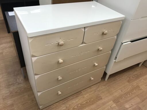 ホワイト木製チェスト 4引き出し　ニトリ ホワイト木製チェスト 4引き出し ニトリ - メルカリ