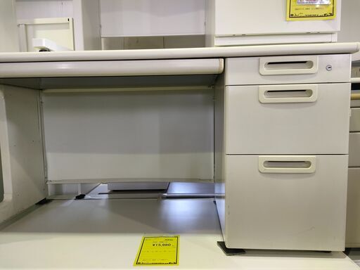 オフィス用品　事務机　ホワイト　平机　片袖