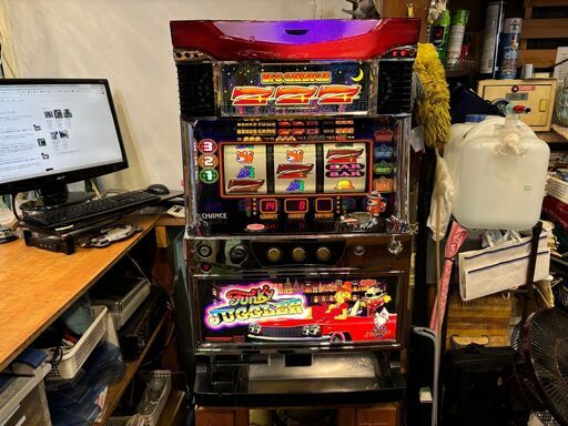 【愛品館八千代店】スロット実機5号機　ファンキージャグラー