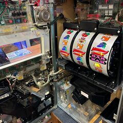 愛品館八千代店】スロット実機5号機 ファンキージャグラー