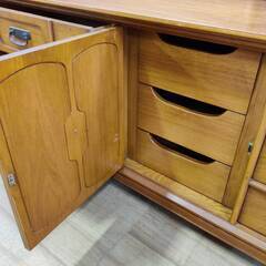 【愛品倶楽部柏店】BASSETT FURNITURE (バセットファニチャー) オールドサイドボード アメリカンヴィンテージ家具