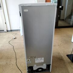 [N-3526] ワールプールジャパン REFAGE ノンフロン冷凍冷蔵庫 YRZ-F15LW 156L 2023年製【中古品】 送料＆設置込み