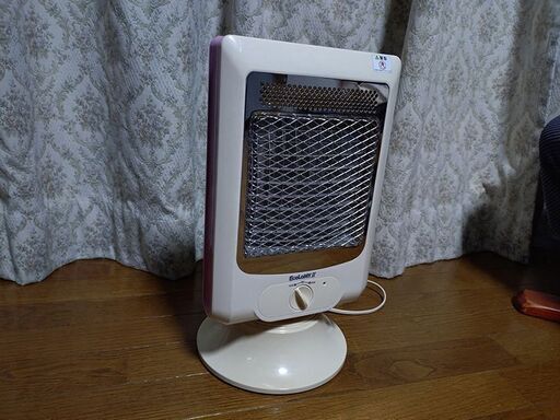 ☆値下げしました　中古美品ストーブ　リフレクトヒーター　ピンク　遠赤外線ヒーター　☆