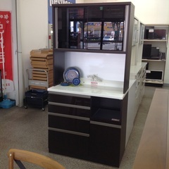 「ジモティー見た」で5％OFF！【ダイニングボード】ダイニングボード  食器棚 レンジボード キッチンボード:ダークブラウン