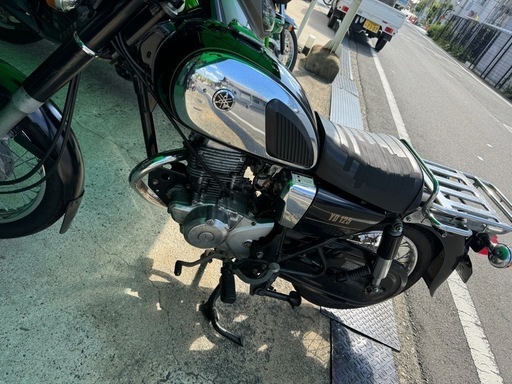 ヤマハ　YD125  代理の為詳しくは質問ください　バイク屋さん展示中 ヤマハ YD125 代理の為詳しくは質問ください バイク屋さん展示中 新車で