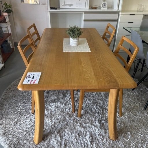 IDC大塚家具　ダイニングテーブルセット