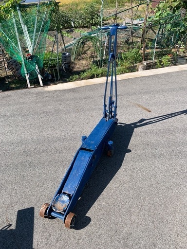 中古油圧ジャッキ