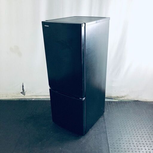 ID:rd24255 東芝 TOSHIBA 冷蔵庫 一人暮らし 中古 2022年製 2ドア 153L ブラック ファン式 右開き GR-U15BS(K)  【リユース品：状態B】【送料無料】【設置費用無料】