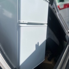 😊激安😊 医師から寿命が短いと宣告があった 為全ての品お安くお譲り致します。 1人暮らし応援😊32インチTV、冷蔵庫、レンジ、炊飯器、空気清浄機！