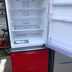 北九州市内配送設置無料✨NO 539🌈　三菱 【右開き】335L 3ドアノンフロン冷蔵庫 エディオンオリジナル イタリアンレッド MR-C34EZ-R
