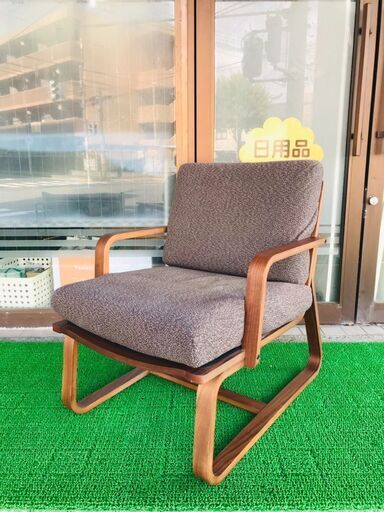 無印良品　リビングでもダイニングでもつかえるソファチェア