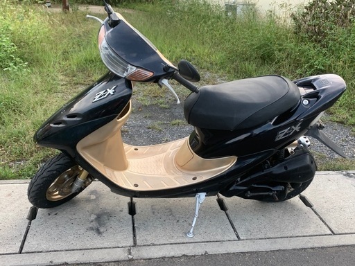 HONDA LiveDIOZX前期の本物です‼️ タイヤ前後新品、バッテリー新品即乗り‼️リミ改済