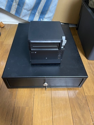 キャッシャー　キャッシュドロア　レジ　エアレジ