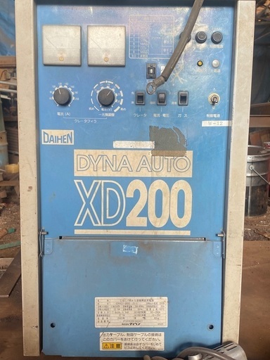 ダイヘン　半自動溶接機　XD200