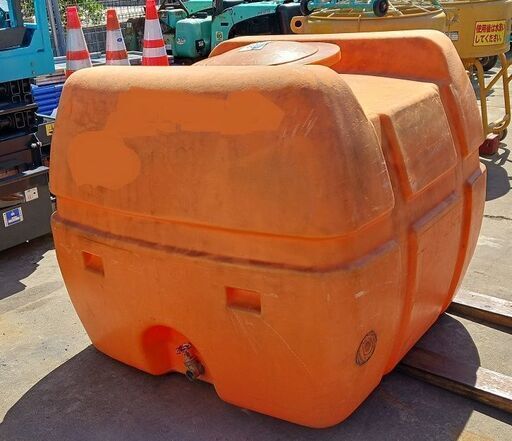※やり取り中につき新規受付停止　ﾛｰﾘｰﾀﾝｸ1000L　現状品　￥6,000