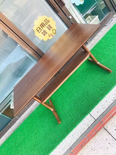 無印良品　リビングでもダイニングでもつかえるテーブル