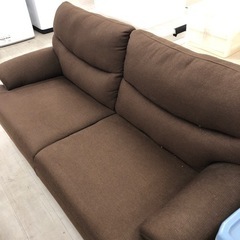 ニトリ 2人掛けソファー ブラウン