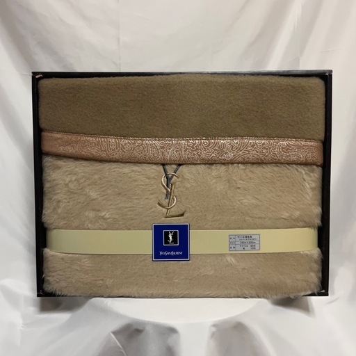 【新品⚜️】Yves saint Laurent ウール混毛布 リバーシブル 茶 ブラウン