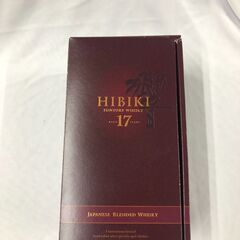 新入荷！！　国産ウイスキー　ウイスキー　サントリー 響17年 700ml（箱付）43度