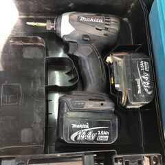 ☆彡Makita！マキタ!!14.4v!!インパクトドライバー＋サンダーセット！日曜大工!DIY!電動工具!!充電器・バッテリー・ケース付き!!!