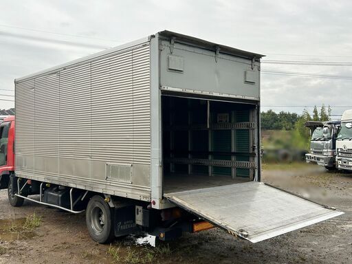 3.9坪/ ドア無し、スロープ付きコンテナ、アルミバン●農機具/バイクガレージ/工場作業場/資材倉庫/コンテナ改造/ハウス●福岡発 近県配送