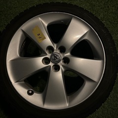 30プリウス純正ホイール スタッドレスタイヤ付き