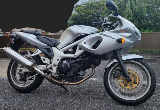 スズキ SV400S