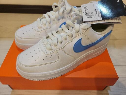 新品未使用24cm NIKE エアフォース 1 '07 NN