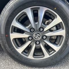 値下げ　エスクワィア純正美品　新品タイヤ　