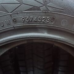 走行短め TOYO OBSERVE GIZ2 165/70R14 14インチ スタッドレス 4本 23