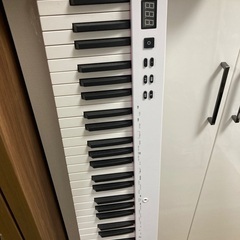 [値引きしました]美品 KORG Minilogue シルバー 完動品 シンセサイザー 値引きしました]美品 KORG Minilogue シルバー 完動品 シンセサイザー