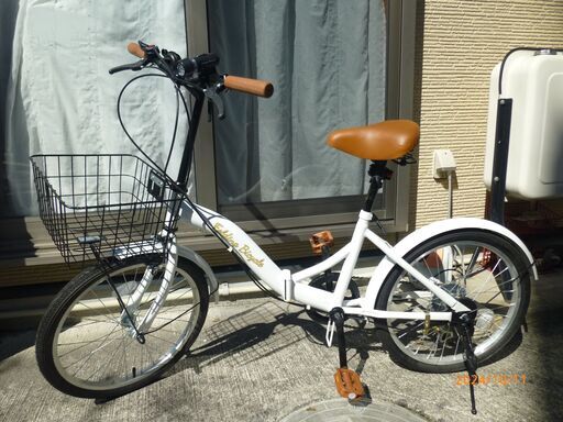 ２０インチ自転車　購入後５キロ走行新古車 (