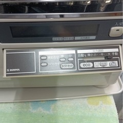 分解掃除済み　美品アース万代店　2021年製 サンポット 煙突ストーブ 木造18畳 コンクリート29畳 KSH-7011RC B 暖房出力7kw カベック　