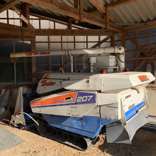 イセキ コンバイン 稲刈り機 くにさん専用！イセキ稲刈り機 くにさん