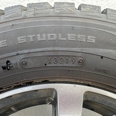 【美品 4本セット】スタッドレスタイヤ 145/80R13 NBOX