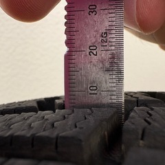 【美品 4本セット】スタッドレスタイヤ 145/80R13 NBOX