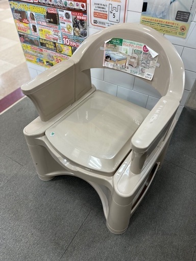 未使用　ポータブルトイレ 倉庫保管品