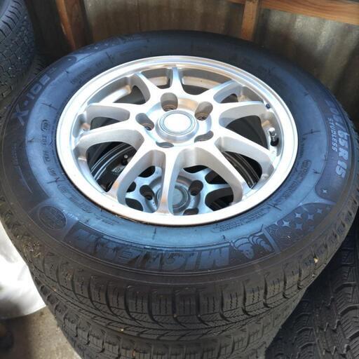 中古スタッドレス205/65R15グッドイヤー4本セット ステップワゴン等に 
