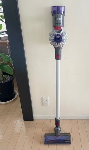スタンド付きメンテ済み良好品Dyson ダイソン スティッククリーナー掃除機 SV37 V7