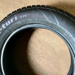 【スタッドレス】HIFLY Win-turi ZIZ 175/65R15 84T 中古タイヤ×4本セット
